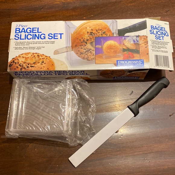 Progressive International  2 Piece Clear Acrylic Bagel Slicing Set Holder + NEW - Picture 2 of 10